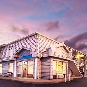 Travelodge By Wyndham Virginia Beach Bay Beach